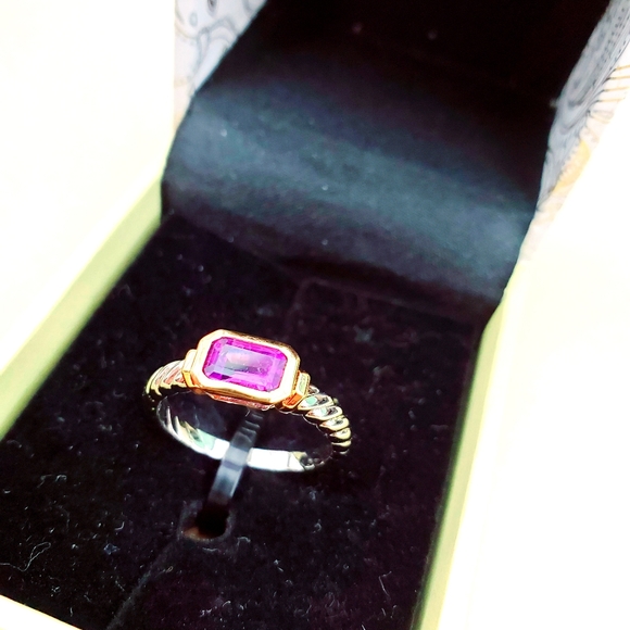 Ring - Picture 5 of 6